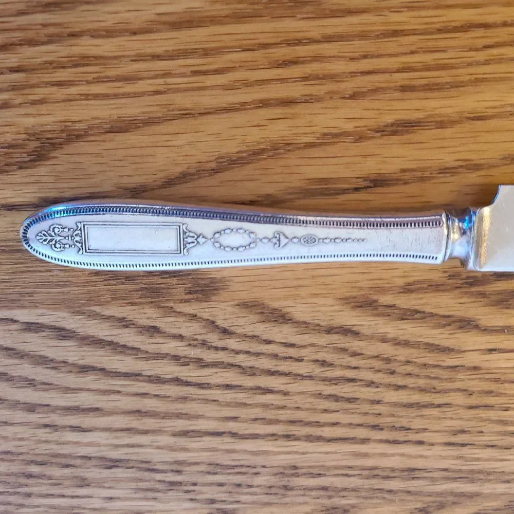 Oneida 1921 Community Grosvenor Silver-plate Solid 9.5